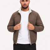 CORE JACKET OLIVE — voorkant, model (183 cm) draagt maat L