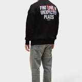 UNEXPECTED CREWNECK