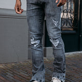 DISTRESSED FLARED JEANS