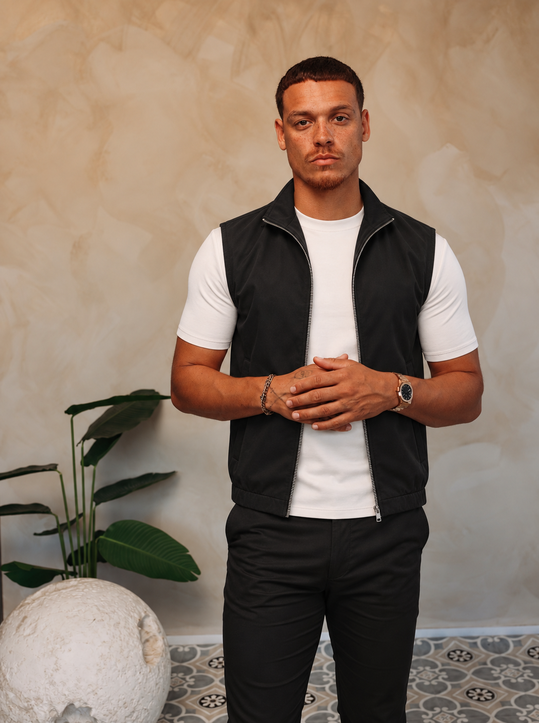 CORE BODYWARMER BLACK — lifestylefoto