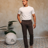 CORE STRAIGHT PANTS BROWN — lifestylefoto