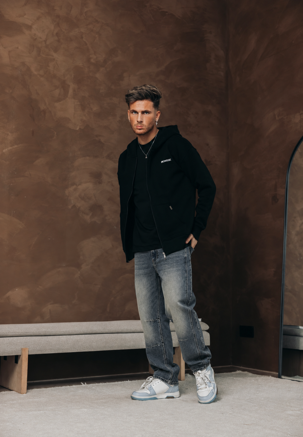Edge Blue Baggy Jeans — modelfoto 10