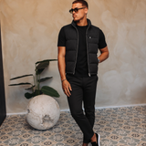 TORINO DOWN BODYWARMER | BLACK met passend Gloss-shirt en zwarte broek – lifestyle 2