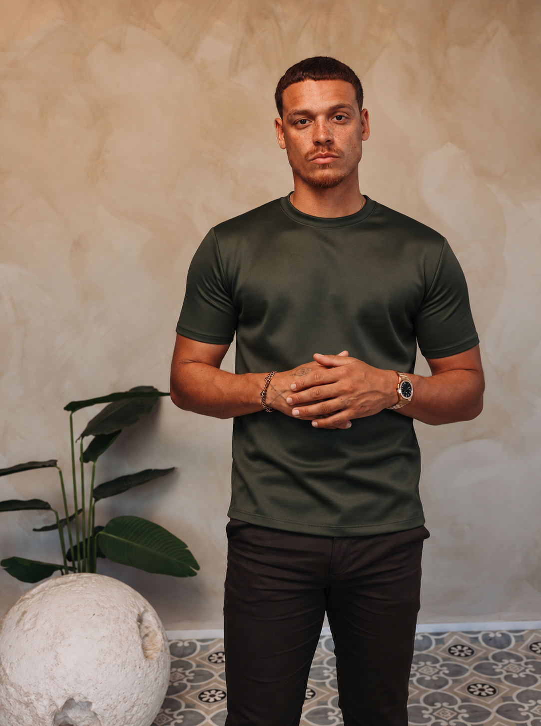 GLOSS ESSENTIAL SHIRT MIDNIGHT OLIVE — lifestylefoto