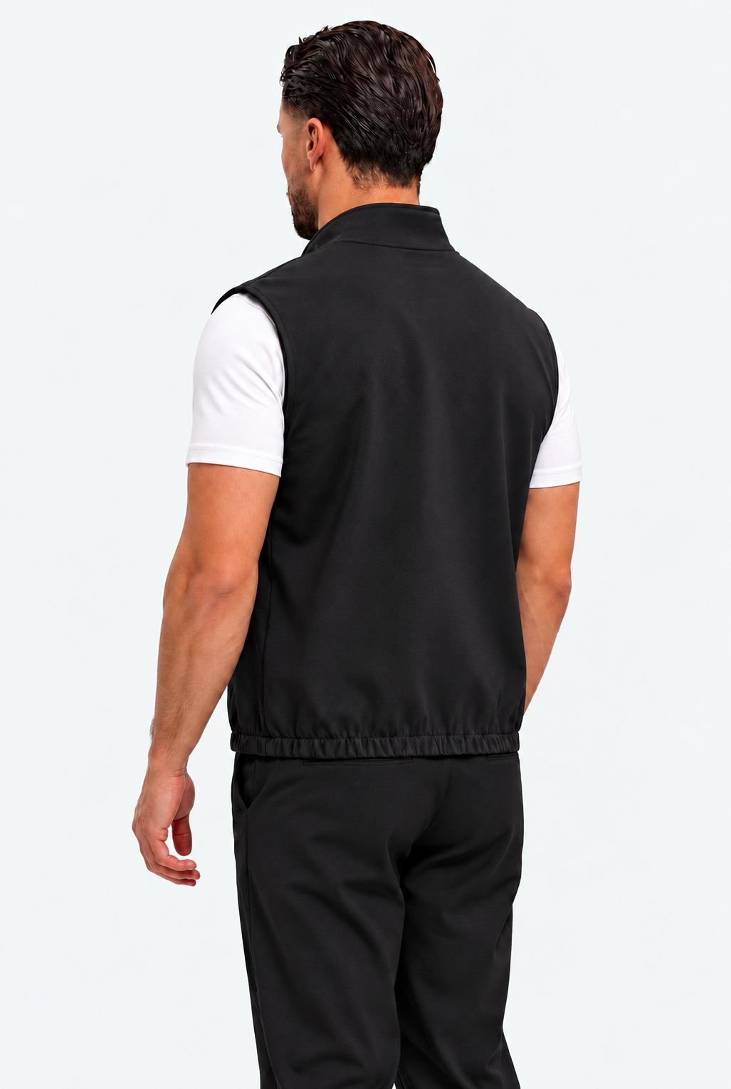 MONZA bodywarmer zwart – achterkant, complete set met bijpassende pants (studio)
