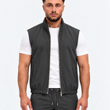 MONZA bodywarmer grijs – voorkant, complete set met bijpassende pants (studio)