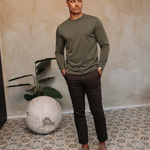 SHINY ESSENTIAL LONGSLEEVE MIDNIGHT OLIVE — lifestylefoto